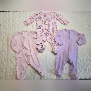 3-Piece Baby Girl 0–3M Sleeper Bundle – Carter’s + GUISBY Zip Footies – Pink